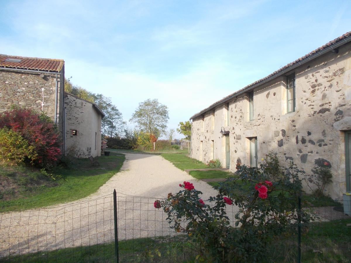 La Gaucherie Aux Dames Vihiers Exterior foto